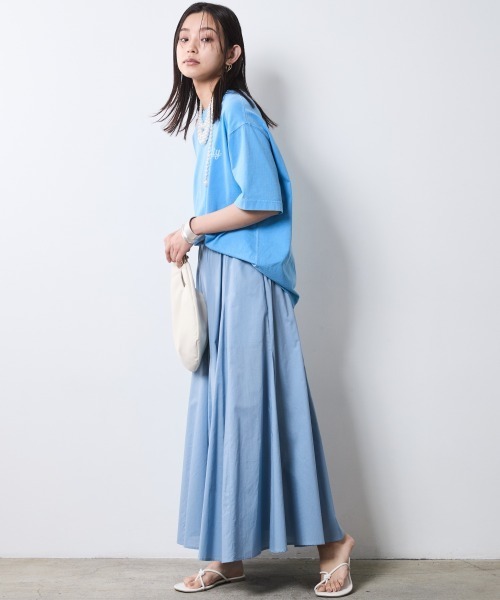 CHIC STYLE（シックスタイル）の「ピグメント染バックロゴプリントTシャツ＜大きいサイズ有＞シックスタイル（Tシャツ/カットソー・レディース・ブルー/スミクロ・3L/LL/L/M/5L/4L）」の17枚目の写真