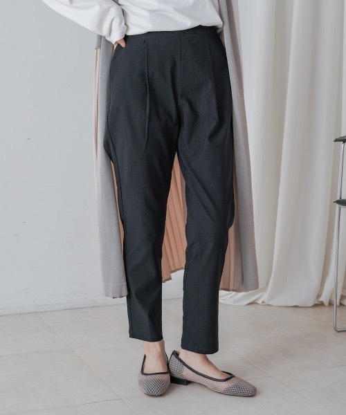 Bou Jeloud（ブージュルード）の「【接触冷感／UVカット】UV/COOL HAKIYASE+（その他パンツ・レディース・パープル/インディゴブルー/オフホワイト/カーキ/ブラック・X-LARGE/LARGE/MEDIUM/SMALL）」の3枚目の写真