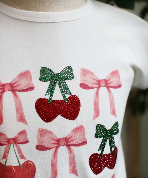 Rora（ローラ）の「チェリーポップ T（Tシャツ/カットソー・キッズ・チャコールグレー/レッド・110cm/120cm/130cm/140cm/150cm）」の14枚目の写真