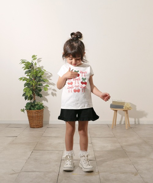 Rora（ローラ）の「チェリーポップ T（Tシャツ/カットソー・キッズ・チャコールグレー/レッド・110cm/120cm/130cm/140cm/150cm）」の8枚目の写真