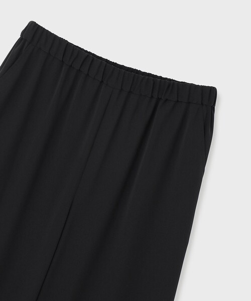 GRACE CONTINENTAL(グレースコンチネンタル)の「サテンワイドパンツ(その他パンツ・レディース・ブラック/ライトグリーン・38/36)」の10枚目の写真