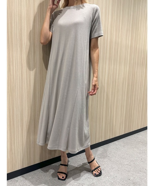 fifth（フィフス）の「【汗ジミ防止】リブワンピース（ワンピース・レディース・ブラック/グレイッシュベージュ・XS/M）」の17枚目の写真