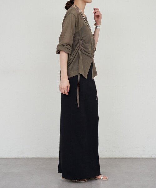 SHENERY（シーナリー）の「ギャザーシアーニット（ニット/セーター・レディース・オフホワイト/チャコールグレー・FREE）」の13枚目の写真