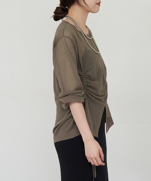 SHENERY（シーナリー）の「ギャザーシアーニット（ニット/セーター・レディース・オフホワイト/チャコールグレー・FREE）」の22枚目の写真