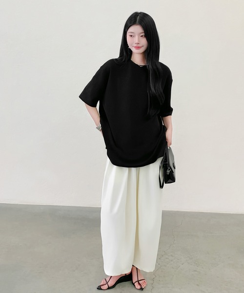 by LEGNA(バイレグナ)の「選べる2タイプ ラウンドヘムトップス(Tシャツ/カットソー・レディース・ベージュ系その他/ホワイト系/ブラック系/ホワイト/グレイッシュベージュ/ブラック・FREE)」の9枚目の写真
