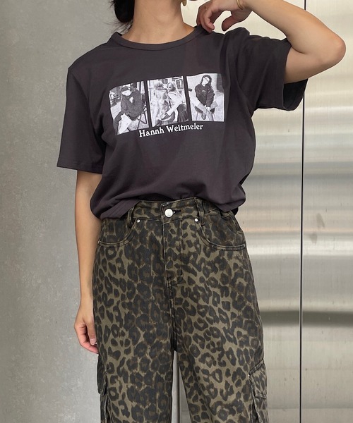 ROGER AND RAW（ロジャーアンドロウ）の「ショート丈フォトプリントTシャツ（Tシャツ/カットソー・レディース・ホワイト/チャコールグレー/ブラック・FREE）」の15枚目の写真