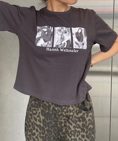 ROGER AND RAW（ロジャーアンドロウ）の「ショート丈フォトプリントTシャツ（Tシャツ/カットソー・レディース・ホワイト/チャコールグレー/ブラック・FREE）」の16枚目の写真