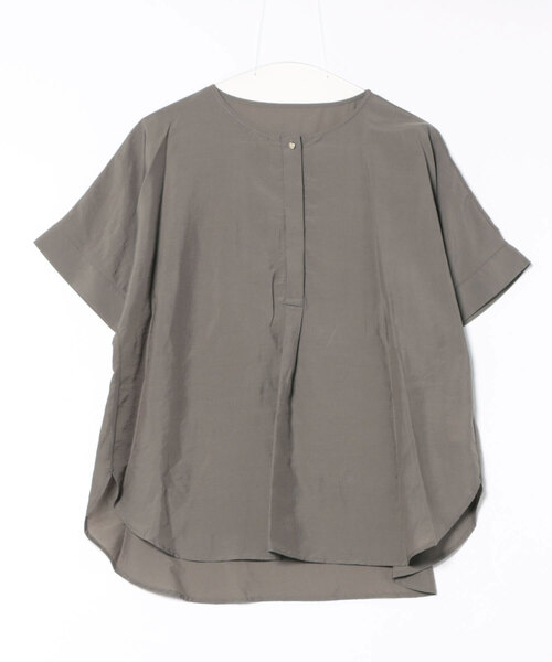 Jines(ジネス)の「テンセルナイロンきれいめブラウス(シャツ/ブラウス・レディース・チャコールグレー/ベージュ/ネイビー/ブルー/モカ・38)」の13枚目の写真