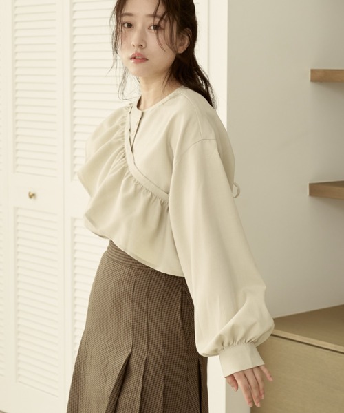 moi tytto（モイテュット）の「取り外しフリルシャツ（シャツ/ブラウス・レディース・ブラウン/ナチュラル/グレイッシュベージュ/ベージュ・FREE）」の14枚目の写真