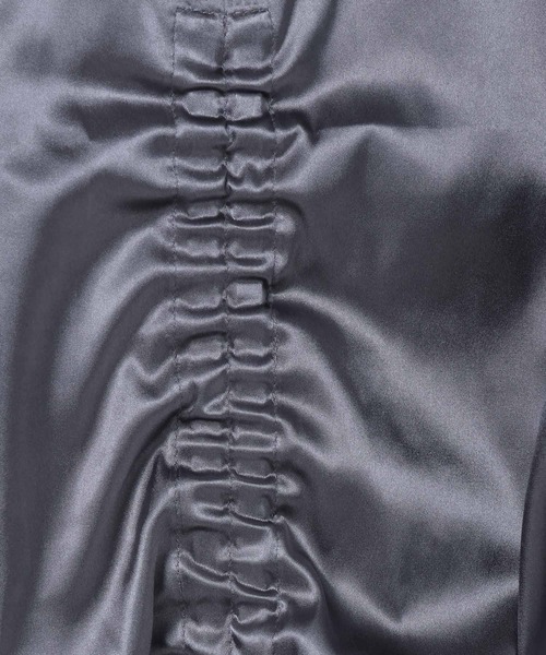 JEANASIS(ジーナシス)の「【25quee】サテンギャザーミニワンピース/592832(ワンピース・レディース・オフホワイト/グレー・FREE)」の11枚目の写真