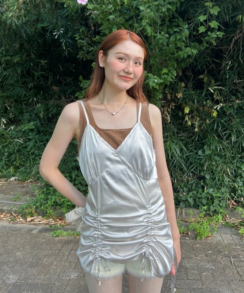 JEANASIS(ジーナシス)の「【25quee】サテンギャザーミニワンピース/592832(ワンピース・レディース・オフホワイト/グレー・FREE)」の18枚目の写真