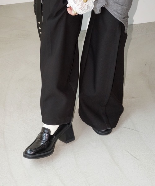 chuclla（チュクラ）の「レザーライク チャンキーヒールローファー chs25a014（ローファー・レディース・ブラック・39/38/37/36）」の4枚目の写真