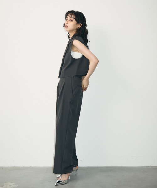 Trish（トリッシュ）の「ショートジレ+タックパンツセットアップ（スーツパンツ・レディース・ブラック/チャコールグレー・MEDIUM）」の11枚目の写真