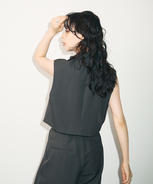 Trish（トリッシュ）の「ショートジレ+タックパンツセットアップ（スーツパンツ・レディース・ブラック/チャコールグレー・MEDIUM）」の20枚目の写真