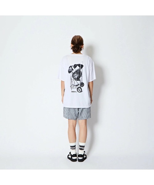 AKTR(アクター)の「AKTR FREEDOM GRAPHIC LOOSE FIT T/C TEE(アクター フリーダム グラフィック ルーズフィット T/C ティー)(Tシャツ/カットソー・メンズ・ネイビー系/ホワイト系・LARGE/X-LARGE/XX-LARGE/MEDIUM)」の8枚目の写真