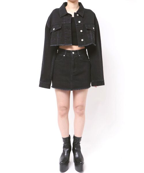 EMODA（エモダ）の「ショートデニムブルゾン（デニムジャケット）」 - WEAR