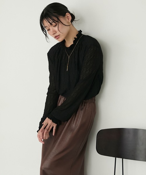 値下げ ohga　シルキーブラウス（BLACK）ブラック 値下げ ohga シルキーブラウス（BLACK）ブラック CATEGORY TOPS