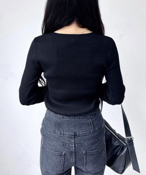 INGNI（イング）の「【WEB限定】クロスチョーカー長袖ニット（ニット/セーター・レディース・ブラック/オフホワイト/グレー/ボルドー・M）」の17枚目の写真