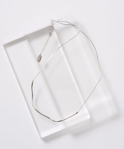 AMERICAN HOLIC（アメリカンホリック）の「スクリュー パイプネックレス（ネックレス・レディース・ゴールド/シルバー・FREE）」の6枚目の写真