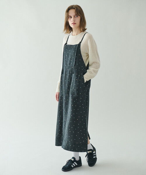 adidas(アディダス)の「adidas | 〈別注〉HANDBALL SPEZIAL WOMEN(スニーカー・レディース・ブラック・23.5/23/22.5/25/24.5/24)」の2枚目の写真