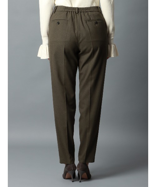 CIS.（シス）の「CIS． タックテーパードパンツ ウォッシャブル ポリエステル 無地（その他パンツ・レディース・カーキ/グレー・34(5号)/36(7号)/38(9号)/40(11号)）」の8枚目の写真