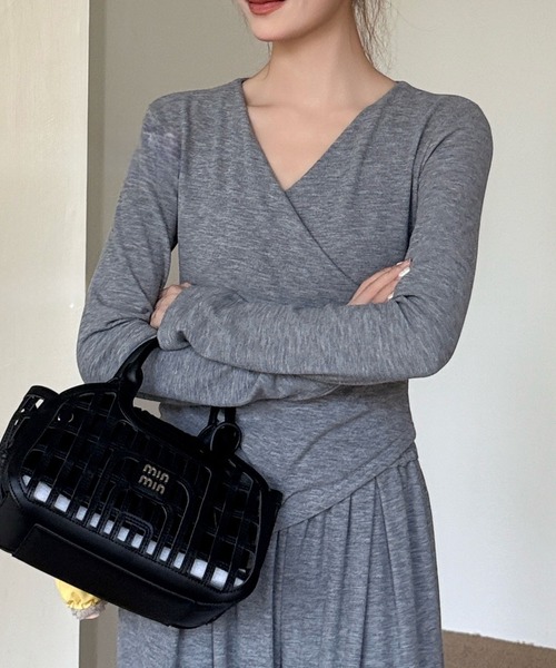 Lace Ladies（レースレディース）の「カシュクール 長袖 リラックス ワイドパンツ セットアップ（セットアップ・レディース・グレイッシュベージュ/ブラック/グレー・FREE/S）」の9枚目の写真