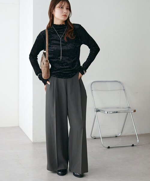 DISCOAT(ディスコート)の「【WEB限定】前後2WAYフロッキーメッシュボトルネックプルオーバー(Tシャツ/カットソー・レディース・ブラック/ブラウン/ブルー/アイボリー/グレイッシュベージュ・FREE)」の15枚目の写真