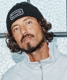 seventy seven（セブンティセブン）の「mko13167-cable knit cap(logo patch) ニットキャップ(7725W310)（ニットキャップ/ビーニー）」