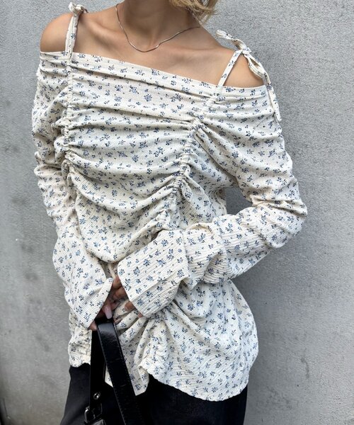 WHO'S WHO gallery(フーズフーギャラリー)の「花柄シャーリングチュニックワンピース(ワンピース・レディース・ブラック/ホワイト・FREE)」の12枚目の写真