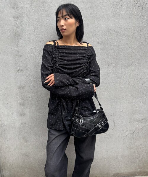 WHO'S WHO gallery(フーズフーギャラリー)の「花柄シャーリングチュニックワンピース(ワンピース・レディース・ブラック/ホワイト・FREE)」の8枚目の写真