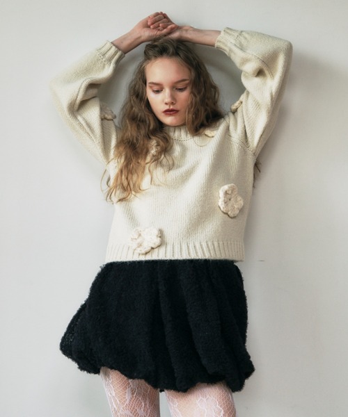 HONEY MI HONEY（ハニーミーハニー）の「flower puff sleeve knit