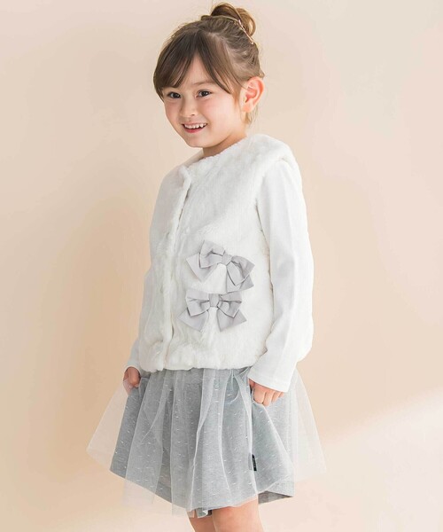 Noeil aime BeBe(ノイユエイムベベ)の「ファーリボン付きベスト(ベスト・キッズ・オフホワイト/ベージュ・110cm/100cm/120cm/130cm)」の15枚目の写真