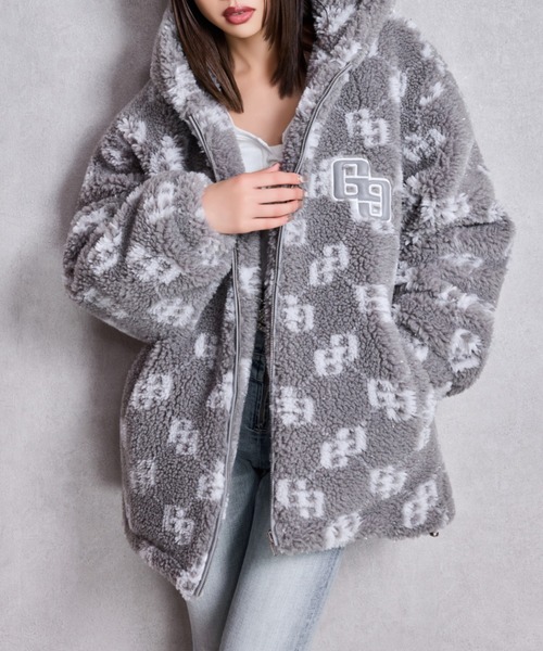 GYDA（ジェイダ）の「GGラメボアBIGブルゾン（ブルゾン・レディース・グレー/オフホワイト/ブラック・FREE）」の3枚目の写真