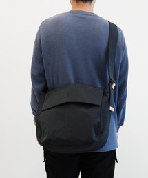 アントラック ショルダーバッグ ニュースペーパー 14L 60402
