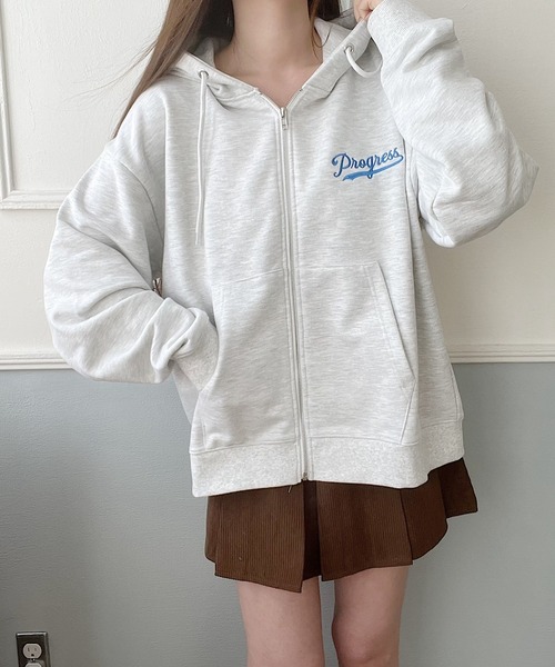 Nana（ナナ）の「裏毛イヌ刺繍ZIPパーカー（パーカー・レディース・アッシュグレー・FREE）」の11枚目の写真