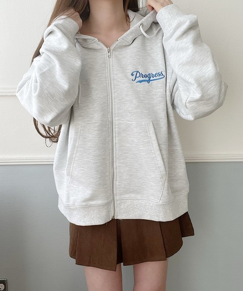 Nana（ナナ）の「裏毛イヌ刺繍ZIPパーカー（パーカー・レディース・アッシュグレー・FREE）」の12枚目の写真