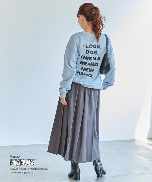 LAVEANGE(ラビアンジェ)の「【PEANUTS / SNOOPY】別注 music sweat スヌーピーピグメントロゴスウェット(スウェット・レディース・ブルー/ピンク/グレー・4L/3L/LL/M/5L)」の14枚目の写真