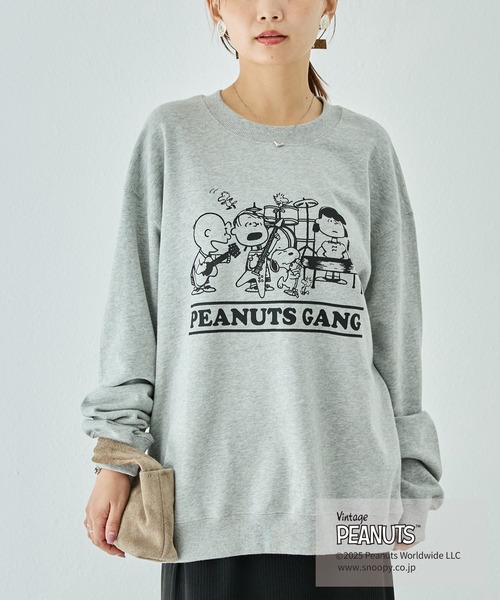LAVEANGE(ラビアンジェ)の「【PEANUTS / SNOOPY】別注 music sweat スヌーピーピグメントロゴスウェット(スウェット・レディース・ブルー/ピンク/グレー・4L/3L/LL/M/5L)」の5枚目の写真
