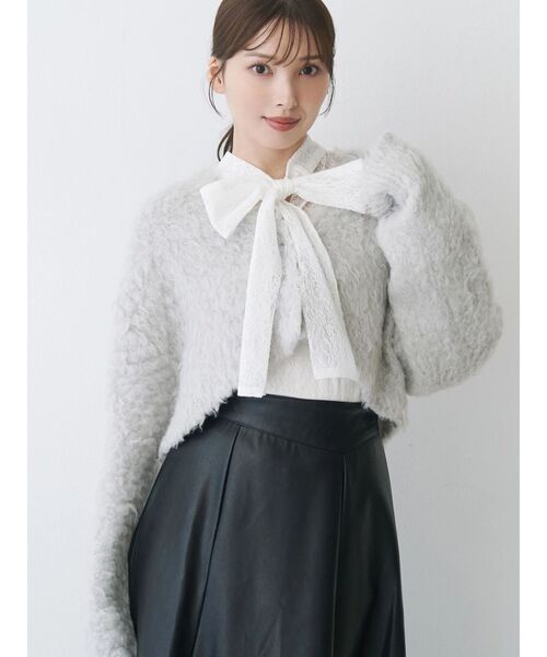 MERCURYDUO（マーキュリーデュオ）の「【WEB限定カラーあり】シャギークロップドカーディガン（カーディガン/ボレロ・レディース・ライトグレー/ピンク/ライトブルー/オフホワイト・FREE）」の3枚目の写真