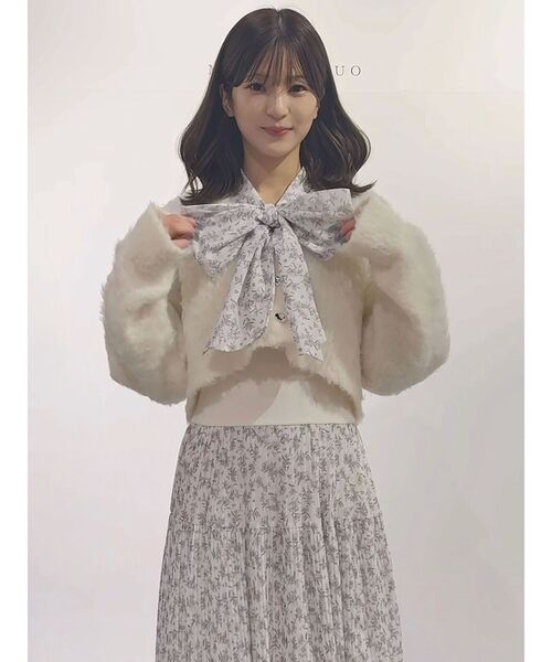 MERCURYDUO（マーキュリーデュオ）の「【WEB限定カラーあり】シャギークロップドカーディガン（カーディガン/ボレロ・レディース・ライトグレー/ピンク/ライトブルー/オフホワイト・FREE）」の8枚目の写真