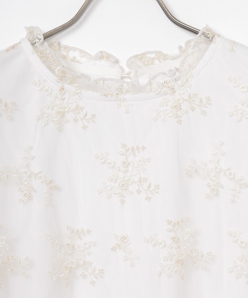 Honeys(ハニーズ)の「チュール刺繍トップス(Tシャツ/カットソー・レディース・サックスブルー系/アイボリー/ブラック・L/LL/M/S)」の18枚目の写真