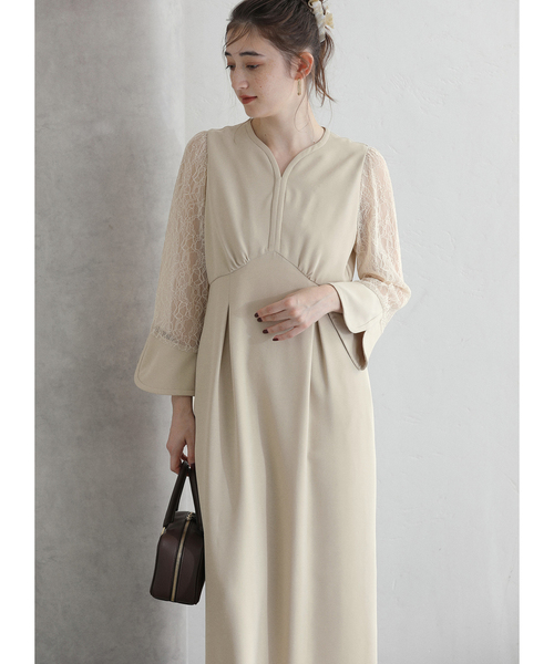 La TOTALITE(ラトータリテ)の「レーススリーブワンピース(ワンピース・レディース・ベージュ/ネイビー・36/38)」の8枚目の写真