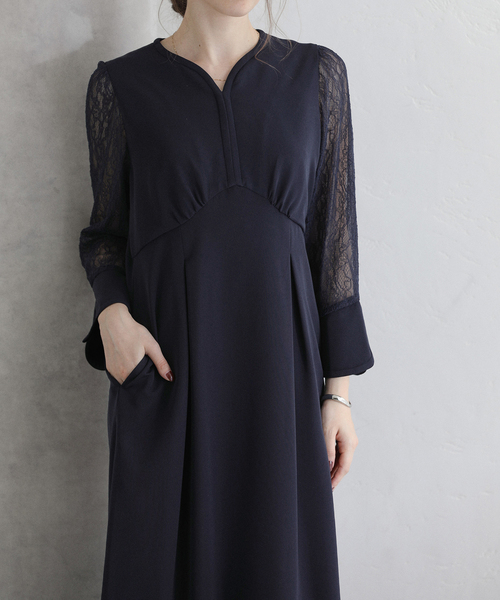La TOTALITE(ラトータリテ)の「レーススリーブワンピース(ワンピース・レディース・ベージュ/ネイビー・36/38)」の16枚目の写真