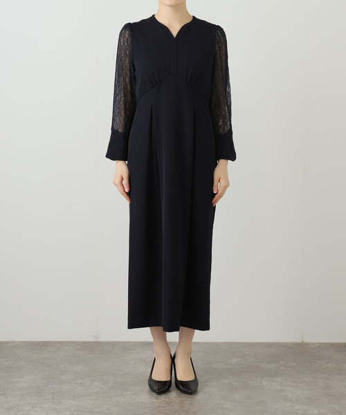 La TOTALITE(ラトータリテ)の「レーススリーブワンピース(ワンピース・レディース・ベージュ/ネイビー・36/38)」の19枚目の写真