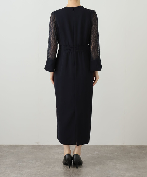 La TOTALITE(ラトータリテ)の「レーススリーブワンピース(ワンピース・レディース・ベージュ/ネイビー・36/38)」の21枚目の写真