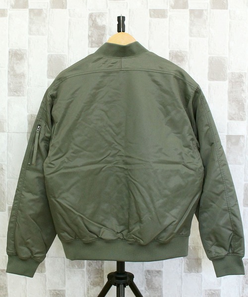 Calvin Klein(カルバン・クライン)の「CKJ MA-1 ナイロンボンバージャケット LS NYLON BOMBER JACKET(MA-1・メンズ・オリーブ/ブラック/ネイビー・XL/L/M)」の9枚目の写真