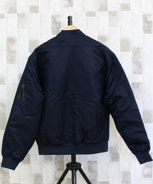 Calvin Klein(カルバン・クライン)の「CKJ MA-1 ナイロンボンバージャケット LS NYLON BOMBER JACKET(MA-1・メンズ・オリーブ/ブラック/ネイビー・XL/L/M)」の13枚目の写真