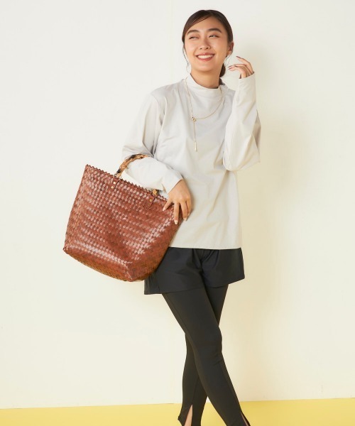 Ocean Pacific（オーシャンパシフィック）の「【OP/オーピー】レディースモックネックラッシュガード付き水着5点セット　ヨガウェア ピラティス トレーニングウェア（水着・レディース・ブラック/ベージュ/チャコールグレー・LARGE/X-LARGE/MEDIUM）」の13枚目の写真