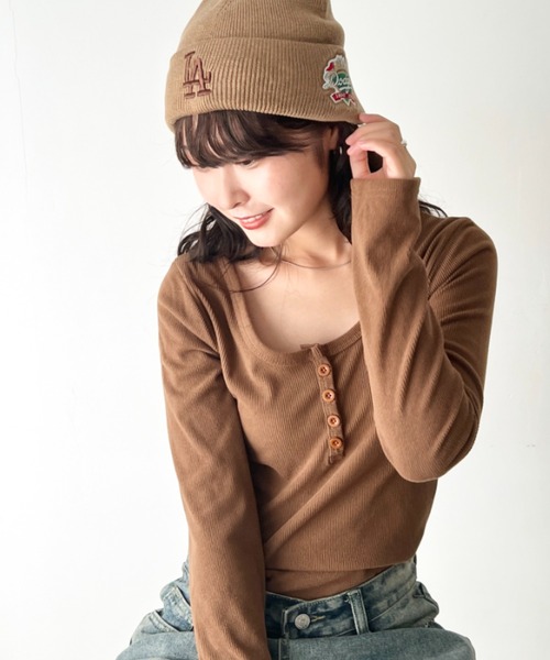 MLB(メジャーリーグベースボール)の「【日本未発売/WEB限定】MLB KOREA(エムエルビーコリア)/ロゴパッチ ワッペン ビーニー ニット帽/Patch beanie(ニットキャップ/ビーニー・レディース・チャコールグレー/ブルー/クリーム/ブラック/ワインレッド/ベージュ・FREE)」の10枚目の写真