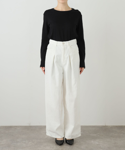 JANE SMITH / JOHN SMITH(ジェーンスミスジョンスミス)の「【JANE SMITH】 8W COTTON CORDUROY TUCK5 PANT:パンツ(スラックス・レディース・ホワイト・25/26)」の2枚目の写真